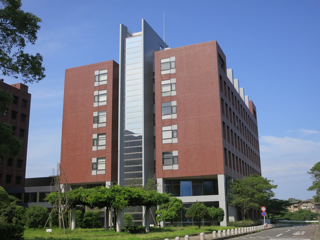 facility02.jpg