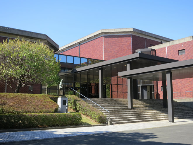 facility03.jpg