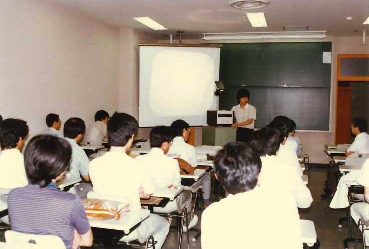 59.6 産業医学基本講座.jpg