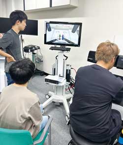 医学教育改革推進センター（250×295）.jpg