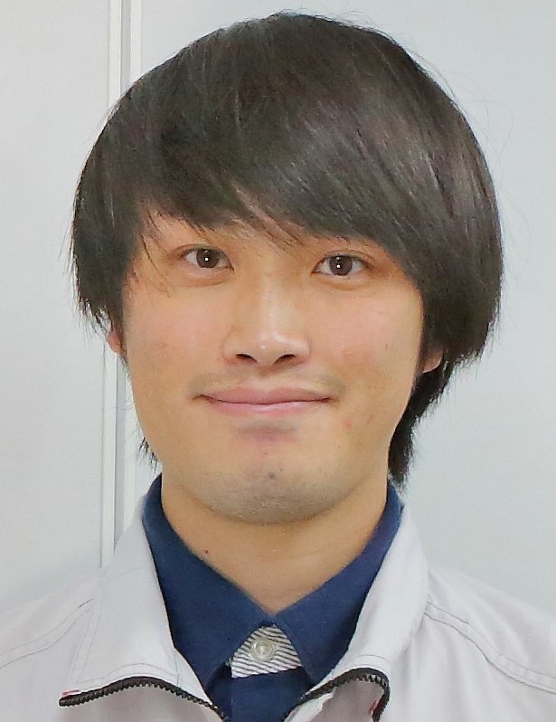 津島君の顔写真.jpg